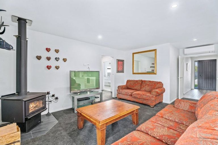 Photo of property in 51 Perriam Place, Mount Pisa, Cromwell, 9383