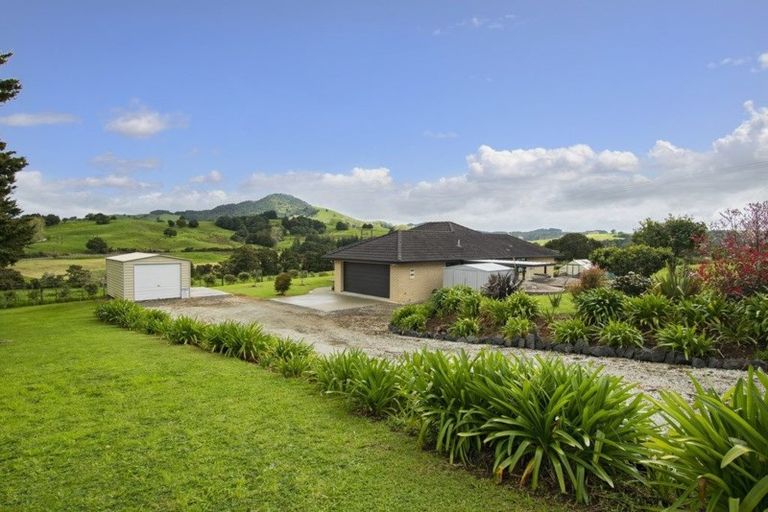 Photo of property in 1464 Pipiwai Road, Ruatangata West, Whangarei, 0176