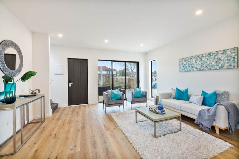 Photo of property in 150a Moire Road, West Harbour, Auckland, 0618