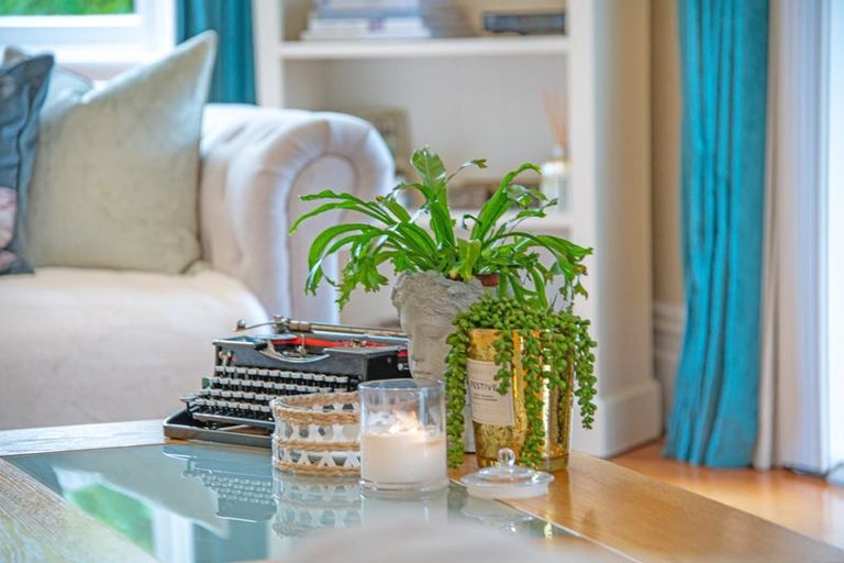 Photo of property in 14 Nelson Street, Helensville, 0800