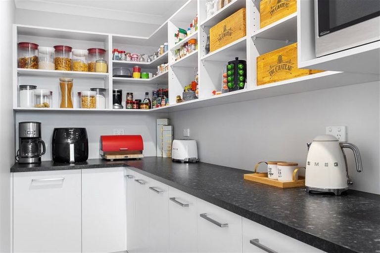 Photo of property in 8 Te Haunui Lane, Pegasus, 7612