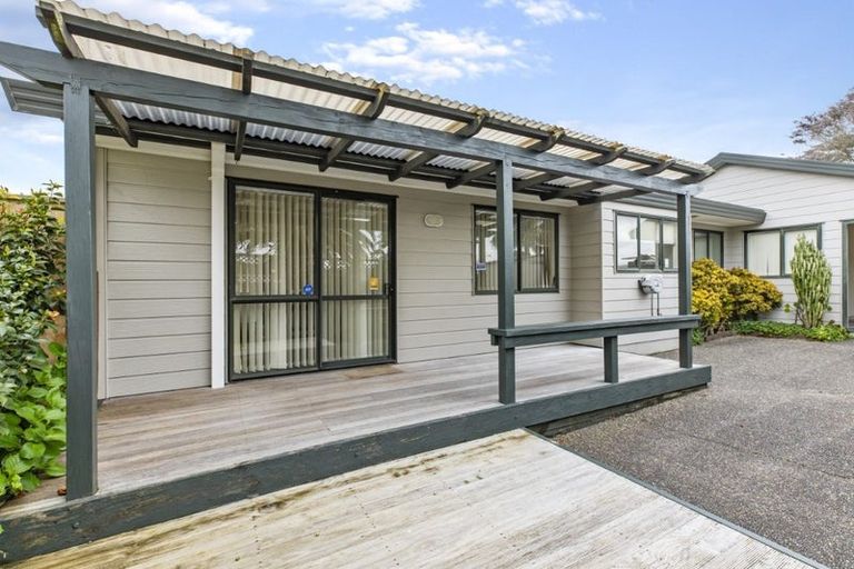 Photo of property in 2/129 Coronation Road, Papatoetoe, Auckland, 2025