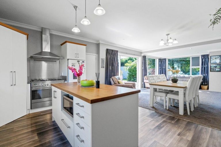 Photo of property in 17 Memorial Avenue, Drummond, Otautau, 9683