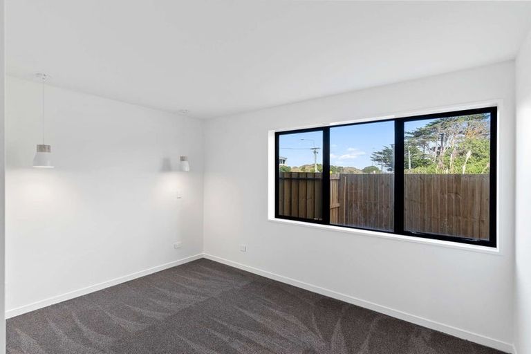 Photo of property in 85a Marine Parade, North New Brighton, Christchurch, 8083