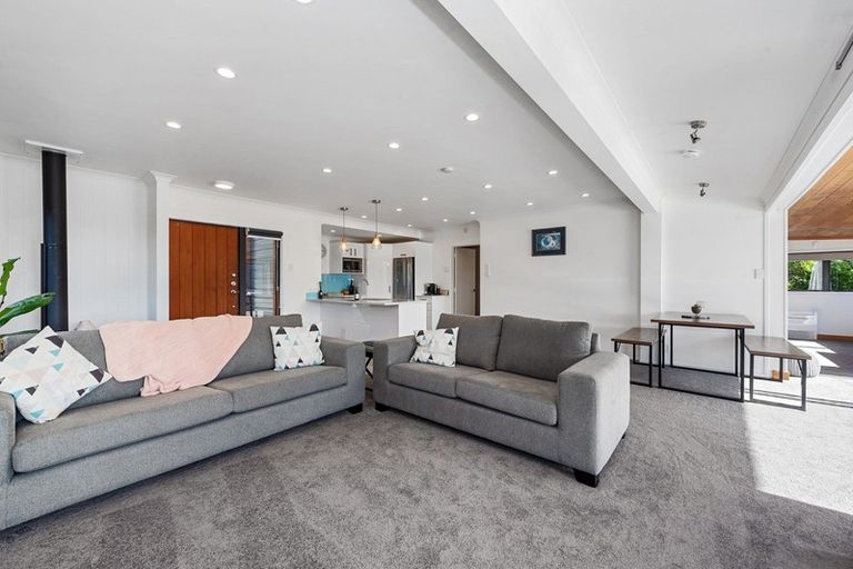 Photo of property in 8 Bay View Road, Raglan, 3225