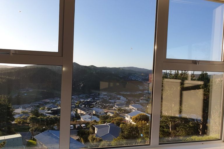 Photo of property in 41 Lomita Road, Johnsonville, Wellington, 6037