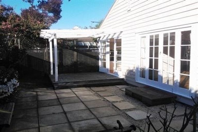 Photo of property in 1/114 Idris Road, Bryndwr, Christchurch, 8052