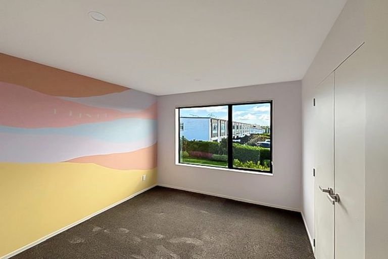 Photo of property in 97 Te Aparangi Road, Papakura, 2110