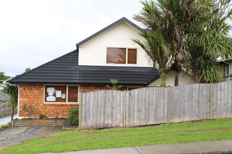 Photo of property in 23 Elliot Street, Howick, Auckland, 2014