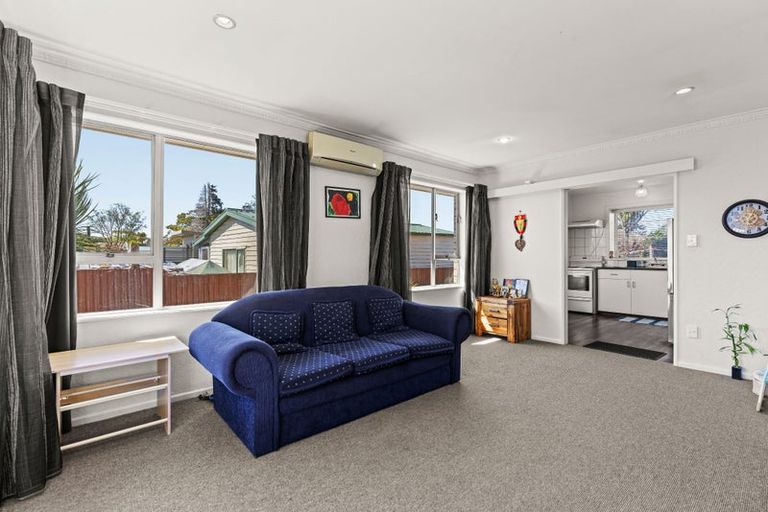 Photo of property in 2/299 Linwood Avenue, Linwood, Christchurch, 8062
