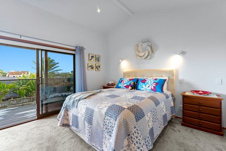 Photo of property in 57 Rosario Crescent, Red Beach, 0932