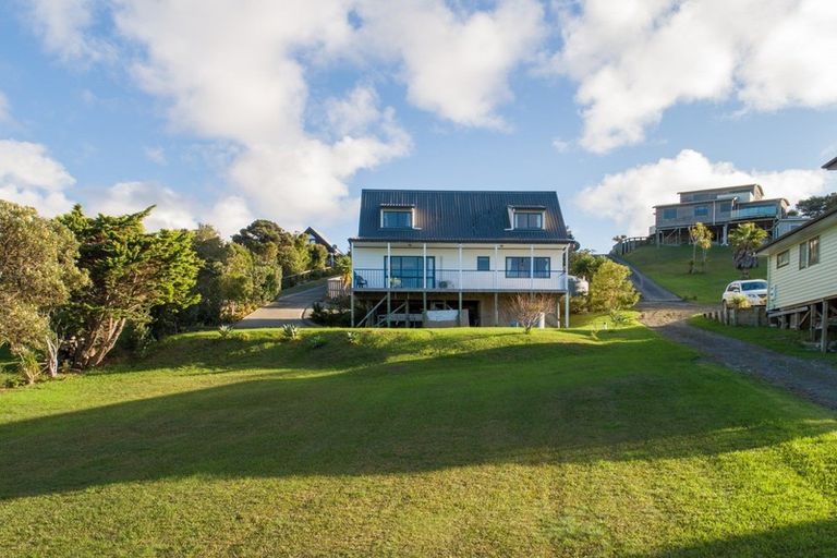 Photo of property in 56 Cullen Street, Mangawhai Heads, Mangawhai, 0505