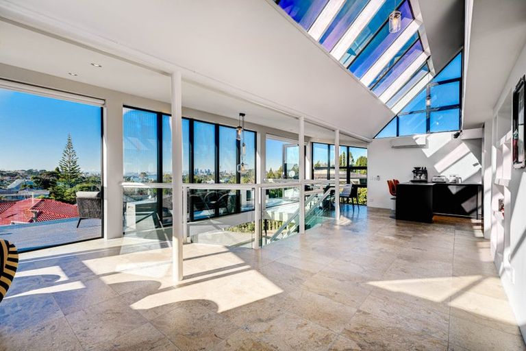 Photo of property in 7 Harper Street, Chatswood, Auckland, 0626
