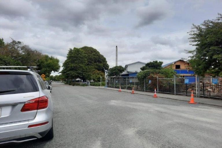 Photo of property in 56 Aikmans Road, Merivale, Christchurch, 8014