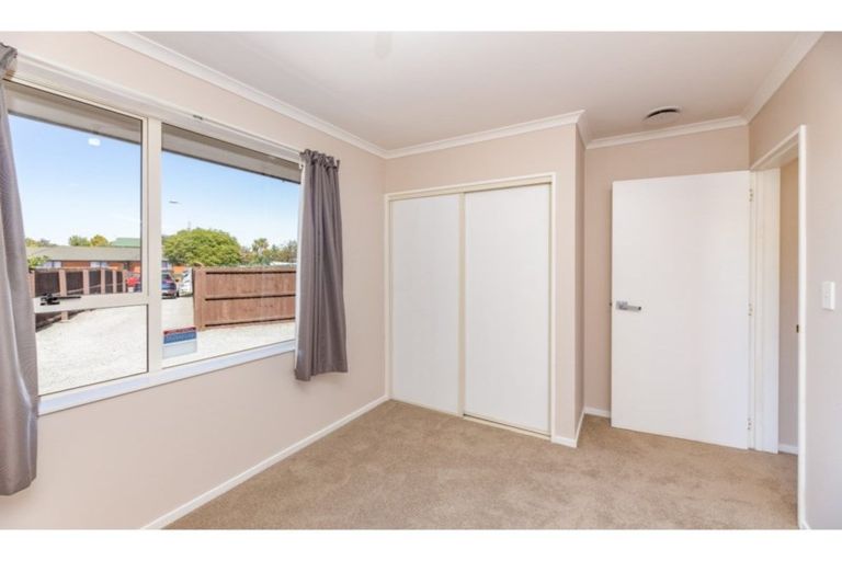 Photo of property in 3 Barcelona Place, Bromley, Christchurch, 8062