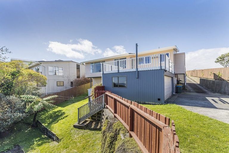 Photo of property in 146 Conclusion Street, Ascot Park, Porirua, 5024