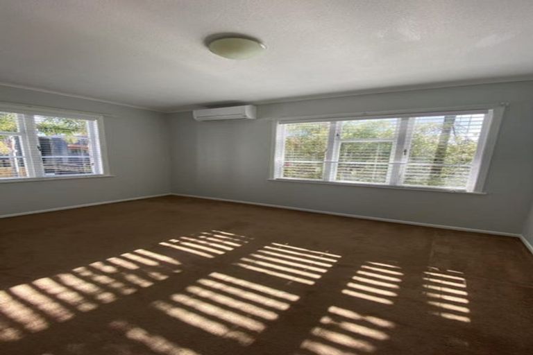 Photo of property in 15 Sandspit Road, Cockle Bay, Auckland, 2014