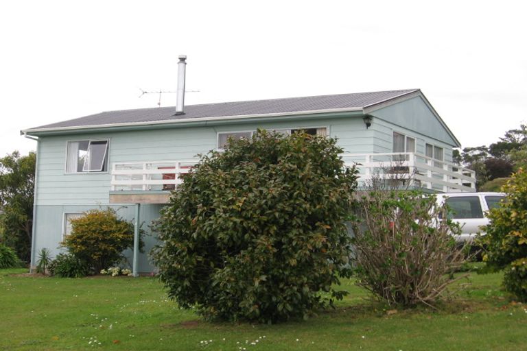 Photo of property in 4 Grierson Close, Hahei, Whitianga, 3591