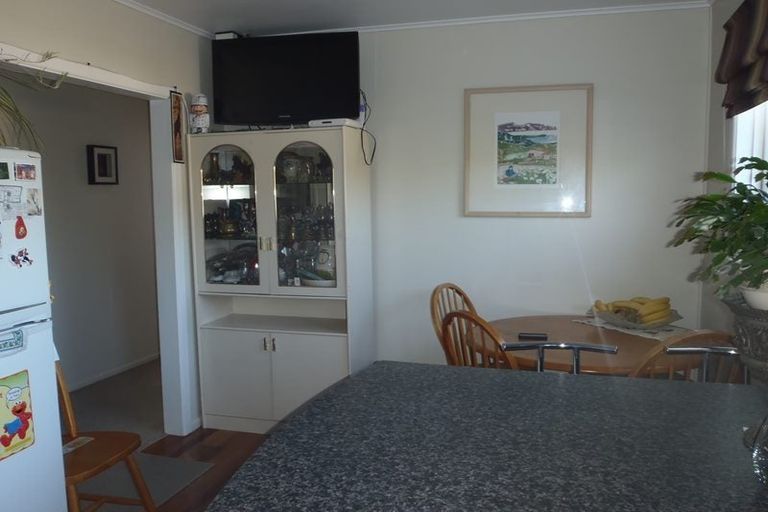 Photo of property in 69 Rangituhi Crescent, Takapuwahia, Porirua, 5022