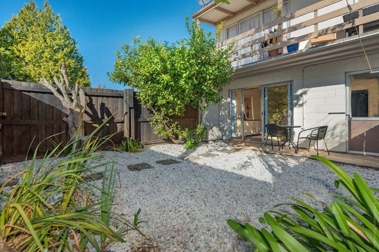 Photo of property in 1/273 Riccarton Road, Upper Riccarton, Christchurch, 8041