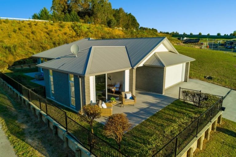 Photo of property in 47 Pakanga Grove, Pyes Pa, Tauranga, 3112