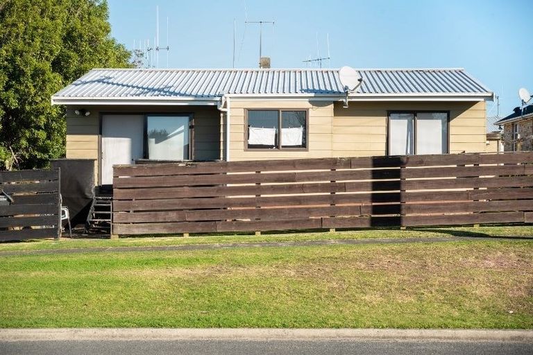Photo of property in 28a Oxford Street, Parkvale, Tauranga, 3112