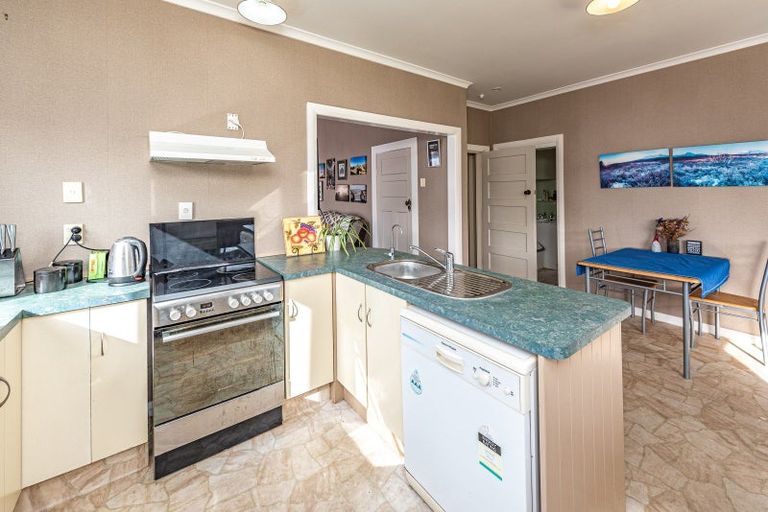 Photo of property in 54 Tawa Street, Gonville, Whanganui, 4501