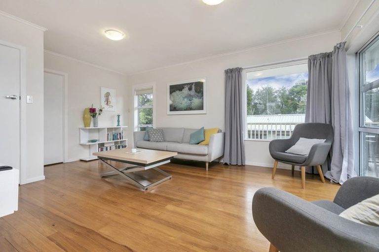 Photo of property in 1/68 Roseberry Avenue, Birkenhead, Auckland, 0626