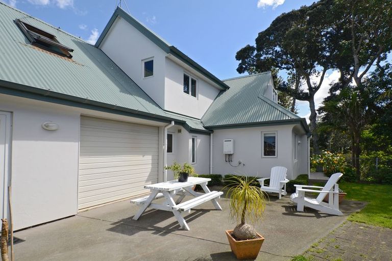 Photo of property in 33 Kereru Street, Maunu, Whangarei, 0110