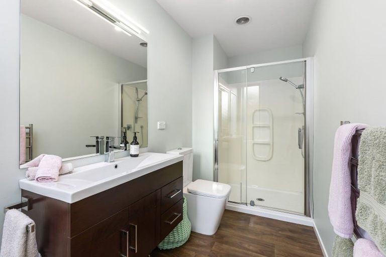 Photo of property in 54 Upper Harbour Drive, Greenhithe, Auckland, 0632