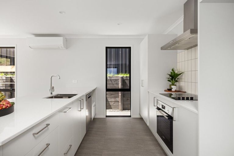 Photo of property in 732 Woodstock Road, Burnt Hill, Oxford, 7495