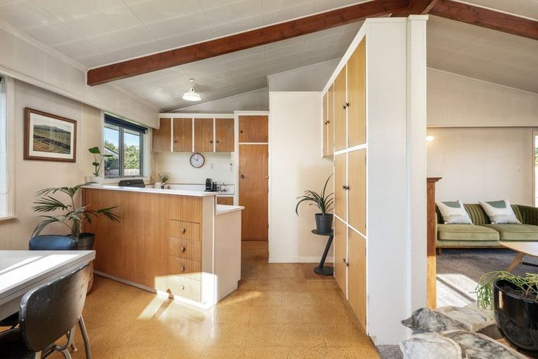 Photo of property in 18 Newbourne Crescent, Redwoodtown, Blenheim, 7201