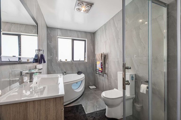 Photo of property in 14a Charntay Avenue, Clover Park, Auckland, 2019