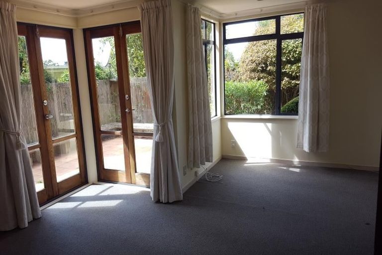 Photo of property in 14b Barton Terrace, Thorndon, Wellington, 6011