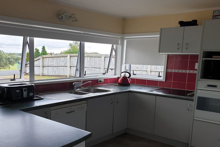 Photo of property in 1 Belgium Street, Waiuku, 2123