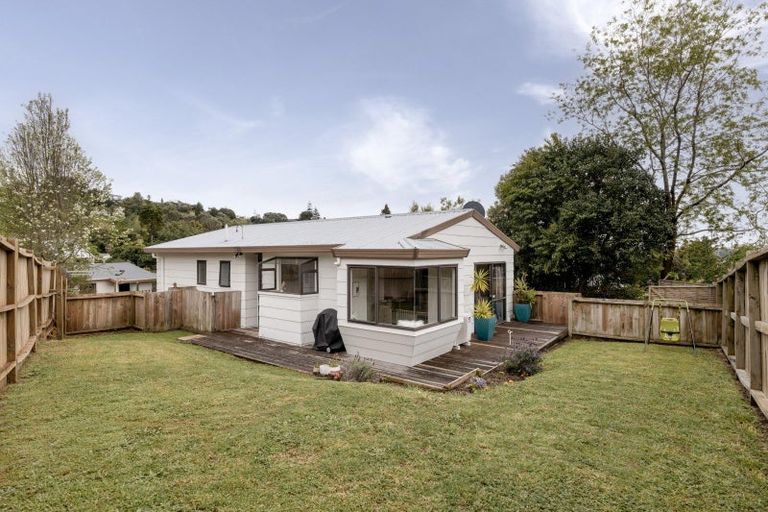 Photo of property in 115a Waitaha Road, Welcome Bay, Tauranga, 3112
