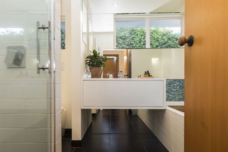 Photo of property in 126 Panorama Road, Clifton, Christchurch, 8081