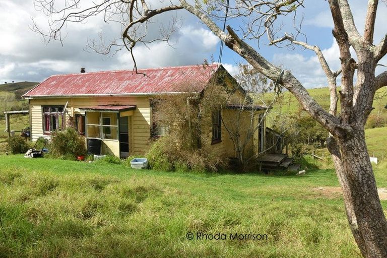 Photo of property in 153 Pahi Road, Pahi, Paparoa, 0571