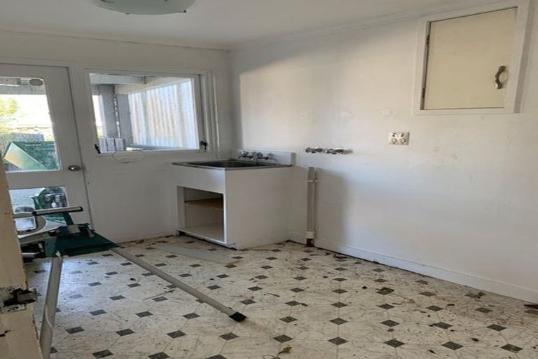 Photo of property in 3 Nagpur Terrace, Broadmeadows, Wellington, 6035