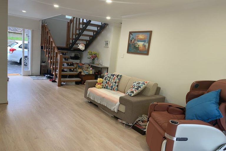 Photo of property in 74 Alexander Street, Cockle Bay, Auckland, 2014