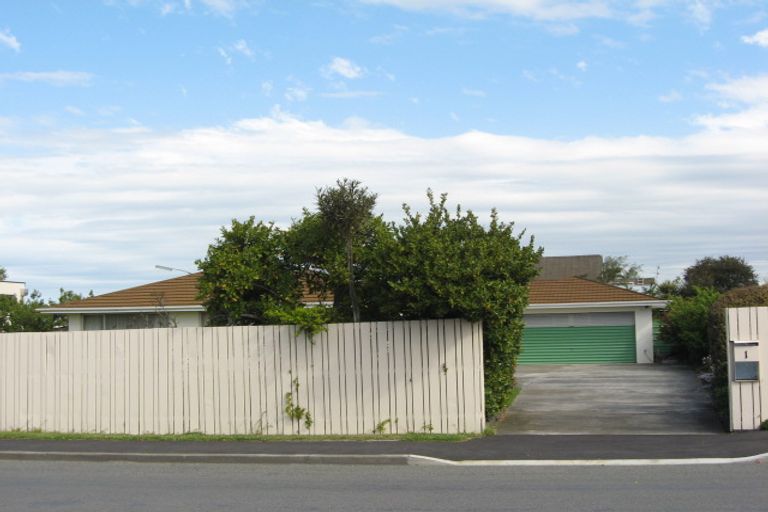 Photo of property in 1 Charles Street, Rangiora, 7400