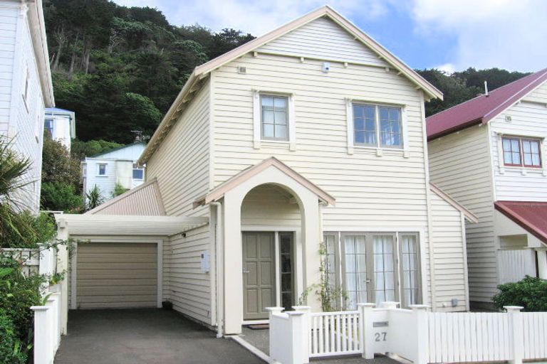 Photo of property in 27 Goring Street, Thorndon, Wellington, 6011