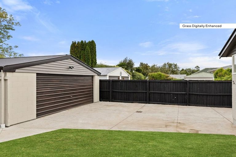 Photo of property in 20 Dunster Street, Burnside, Christchurch, 8053