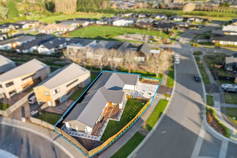 Photo of property in 2 Gusto Lane, Halswell, Christchurch, 8025