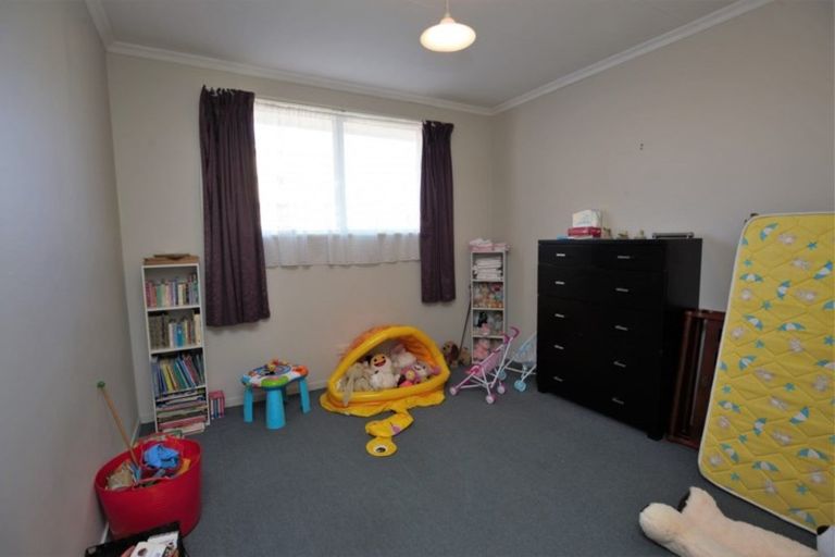 Photo of property in 53 Morgan Crescent, Levin, 5510
