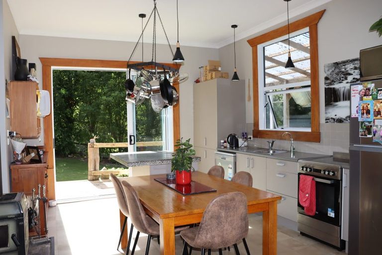 Photo of property in 1653 Mokau Road, Uruti, Urenui, 4379