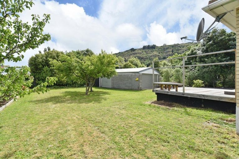 Photo of property in 8c Martindales Road, Heathcote Valley, Christchurch, 8022