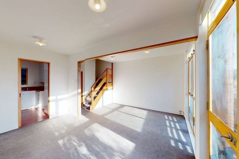 Photo of property in 22 Stafford Street, Mount Victoria, Wellington, 6011