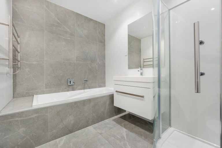 Photo of property in 6 Lords Way, Silverdale, 0932