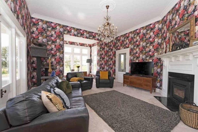 Photo of property in 10b Higham Road, South Head, 0874